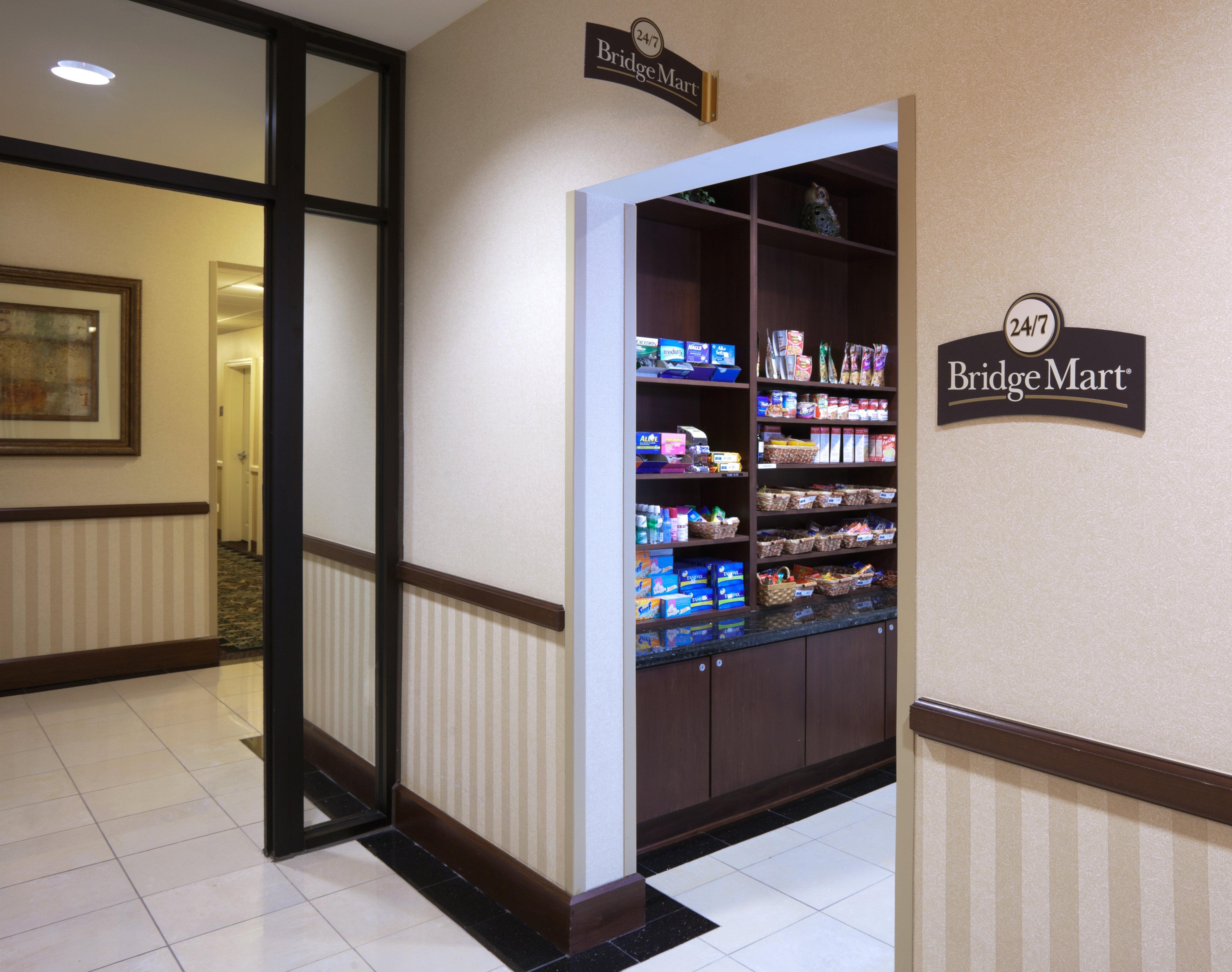 Staybridge Suites Lafayette-Airport By Ihg Facilități foto